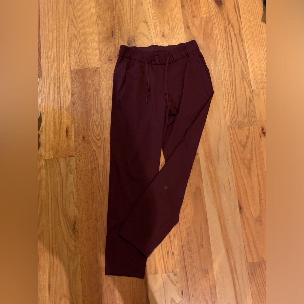Lululemon joggers